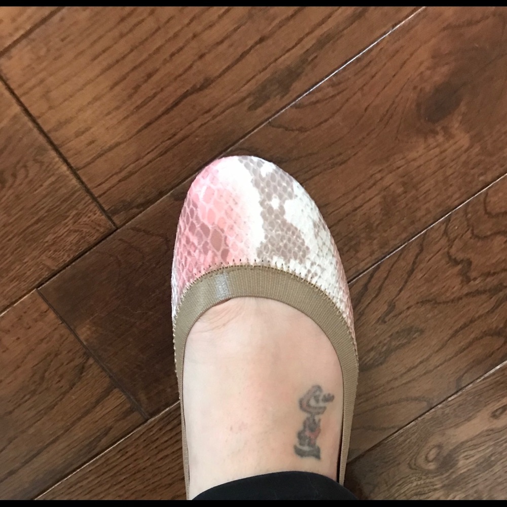 Brand new ladies flats